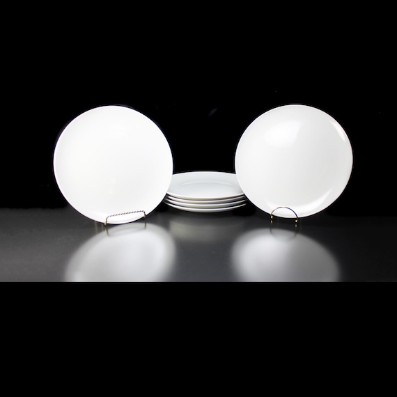 Mikasa Sophisticate White Dinner Plates – Set of 6 - 10 Inch Classic Porcelain – Discontinued Pattern – Excellent Condition