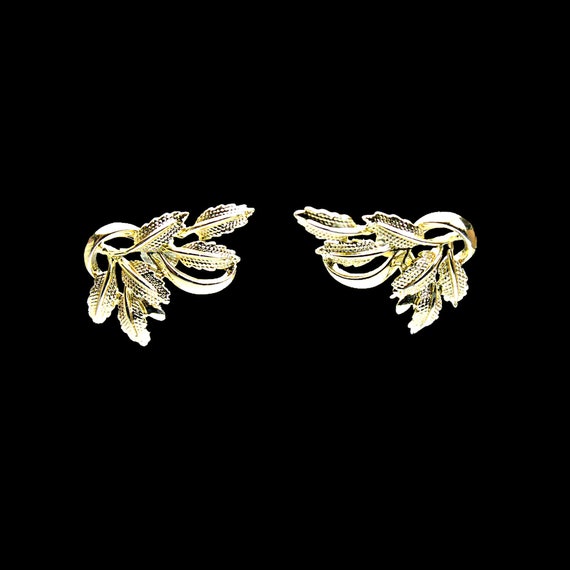 Coro Clip-On Earrings, Leaf Design, Gold Tone, Costume Jewelry, Collectible, Signed