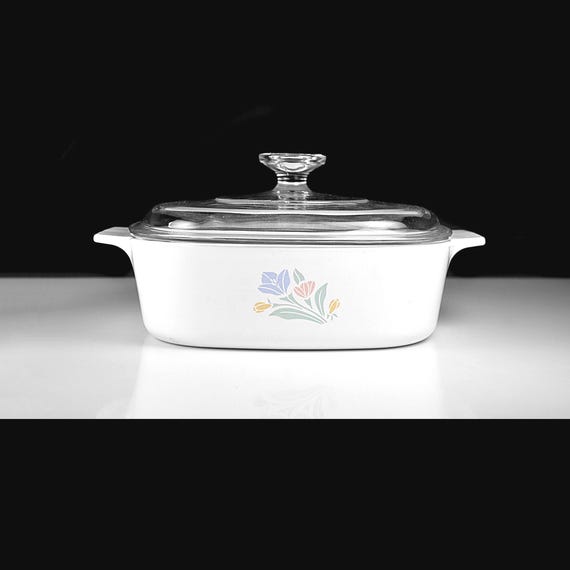 Vintage Corning Ware Friendship 2 Quart Casserole Bowl with Lid, Floral Corning Baking Dish