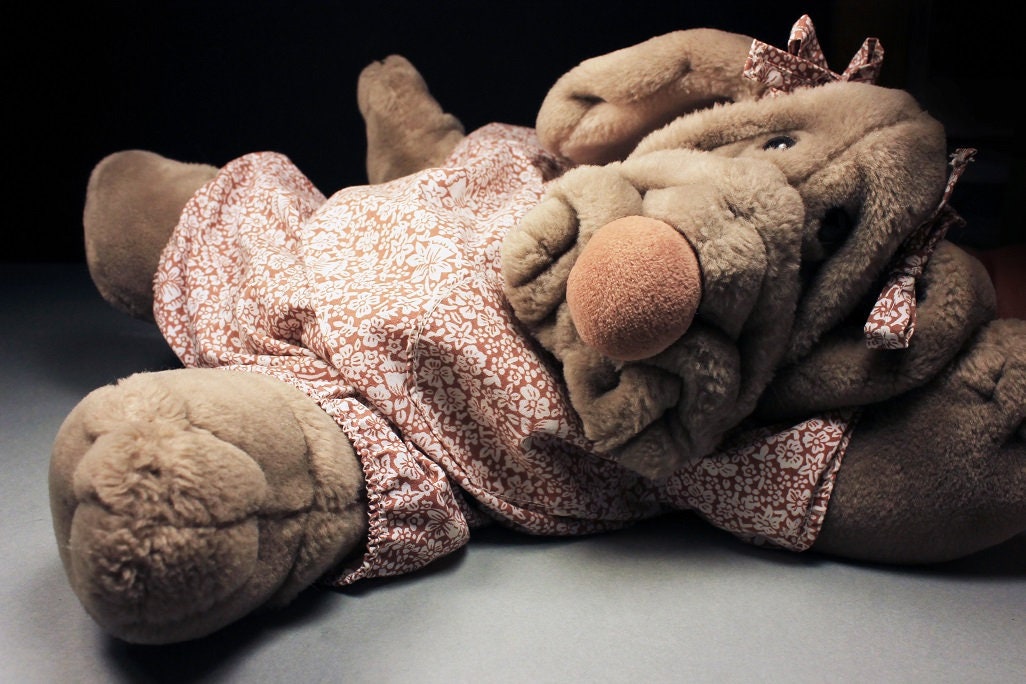 Wrinkles Dog Puppet, Ganz, Stuffed Animal, Soft, Plush Puppet, Original Tag Attached, Collectible