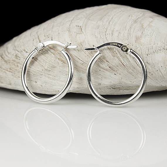 Sterling Silver Hoop Earrings, .75 Inch, Womans Gift, Jewelry, SU 925, Made in Italy
