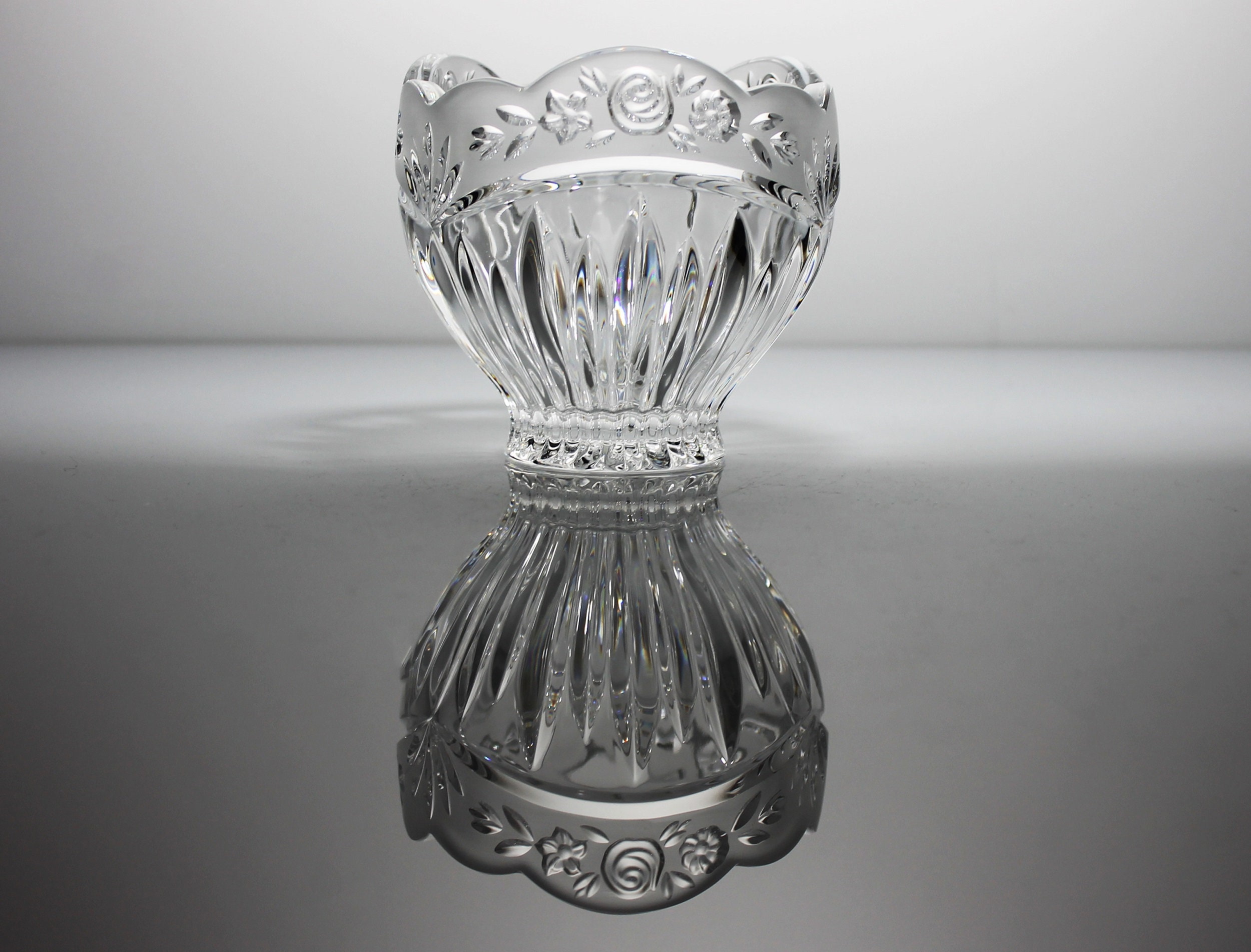 Oneida Crystal Potpourri Bowl, Southern Garden, Frosted Rose, Scalloped