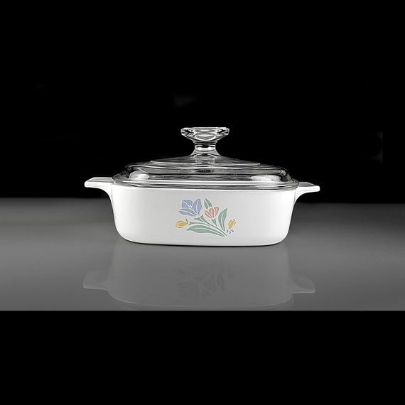 Vintage Corning Ware Friendship 1.5 Quart Casserole Bowl with Lid, Floral Corning Baking Dish