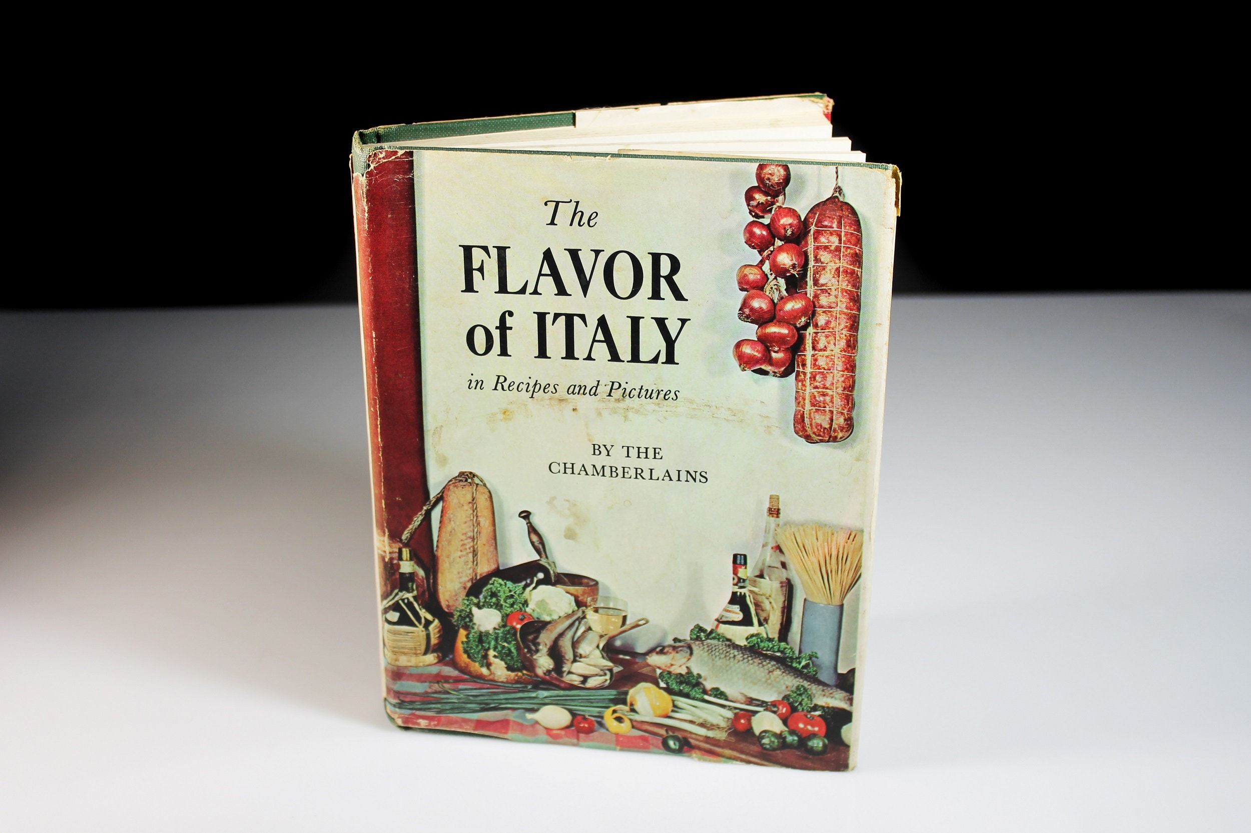 Cookbook, The Flavor of Italy, Recipes and Pictures, Hardcover, Reference Book