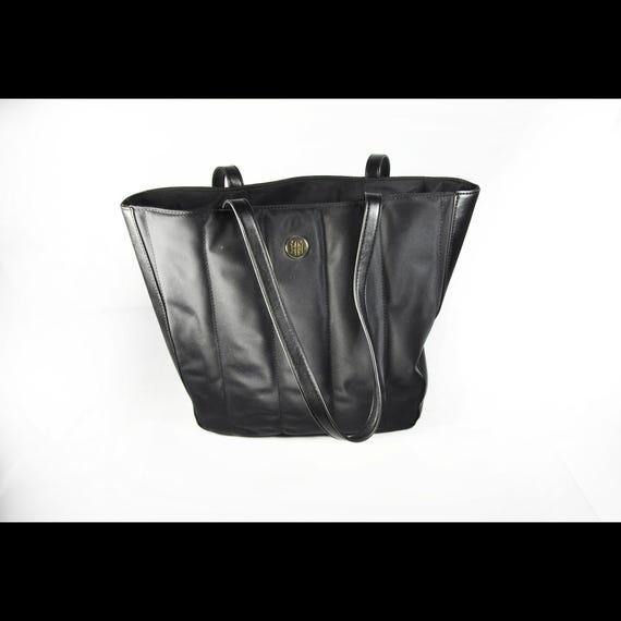 Tommy Hilfiger Black Tote Bag - Quilted Design with Gold-Tone Logo, Excellent Condition