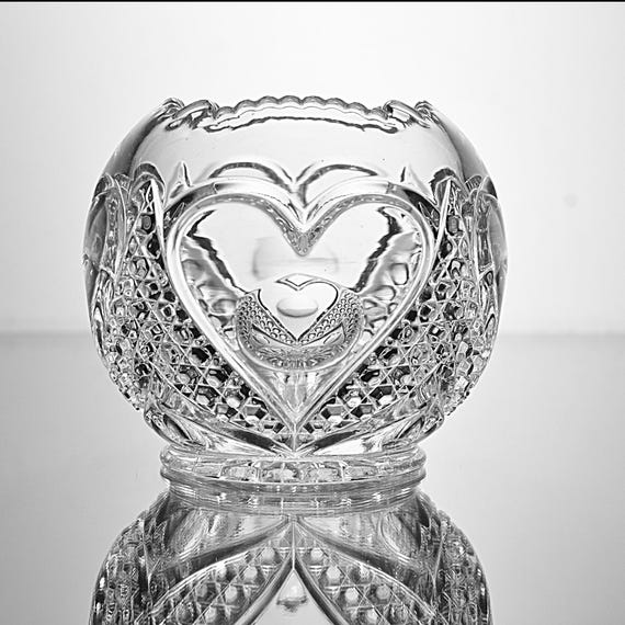 Antique Tarentum Hartford Rose Bowl, Heart and Thumbprint, EAPG Glass Vase, 5 Inch