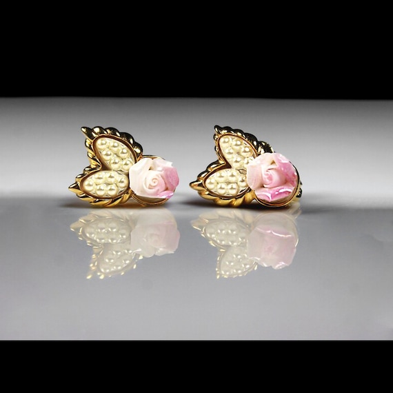 Avon Rose Blossom Earrings, Clip-On, Gold Tone, Womens Gift