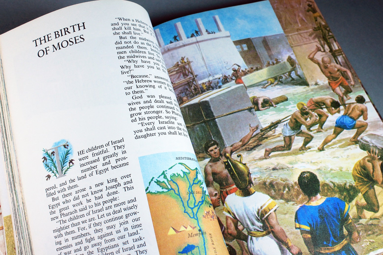 1965 Children's Hardcover Book, The Children's Bible 1965 Children's Hardcover Book, The Children's Bible
