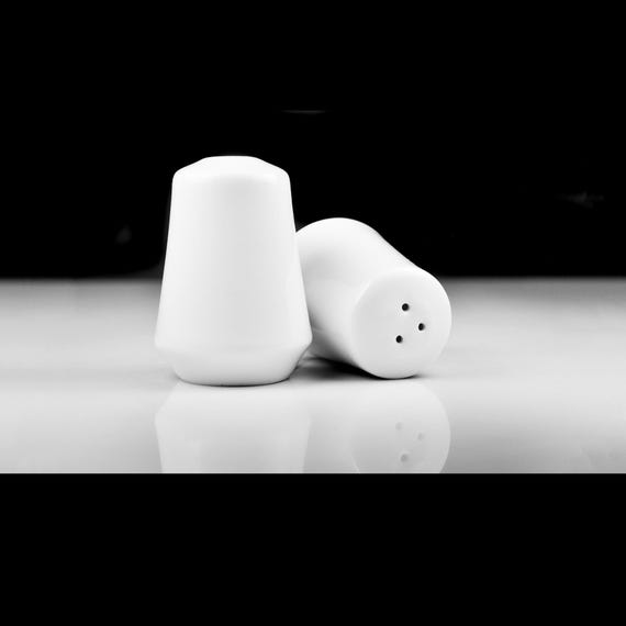 White Ceramic Salt and Pepper Shaker Set - Mid-Century Modern Minimalist Tableware -3 Inches Tall - Excellent Condition with Stoppers