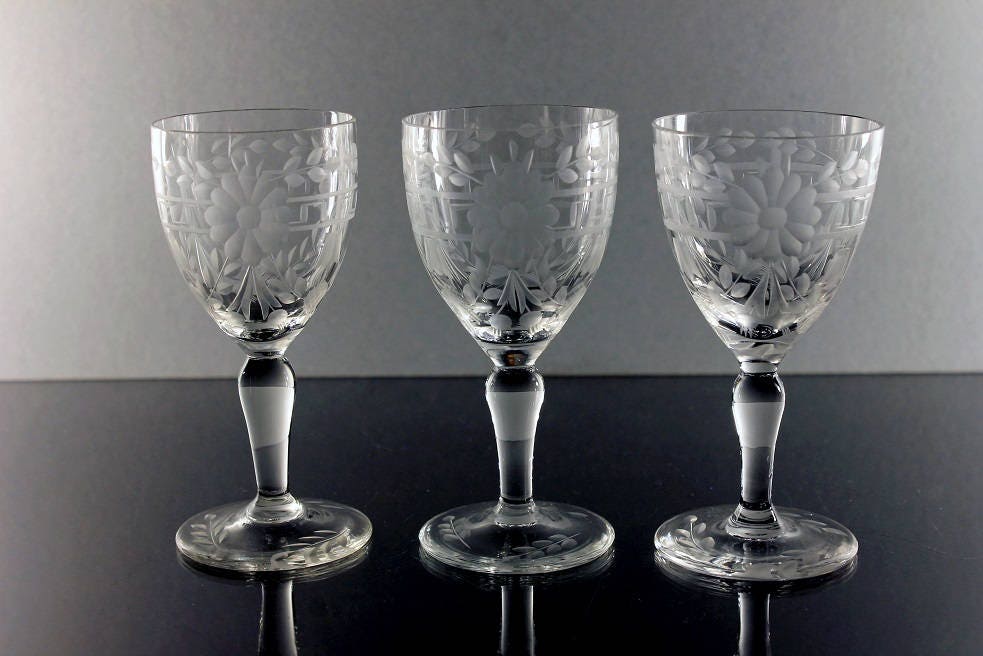 Crystal Etched Cordial Glasses, Flower and Leaf Pattern, Set of 3