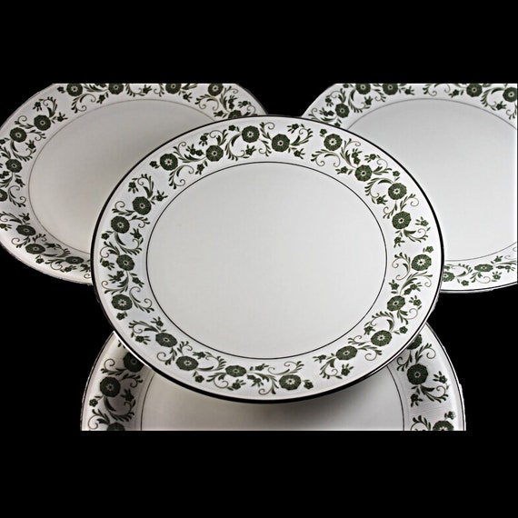 Dinner Plates, Mikasa, Fairfax, Ivory China, Green Floral Border, Set of 4, Platinum Trim, Discontinued