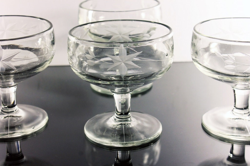 Etched Sherbet Dessert Dishes, Wheel Cut, Star Flower Pattern, Fruit