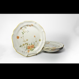 Dinner Plates Set of 4 - Mikasa Garden Club Silk Bouquet, Discontinued Stoneware Floral Design