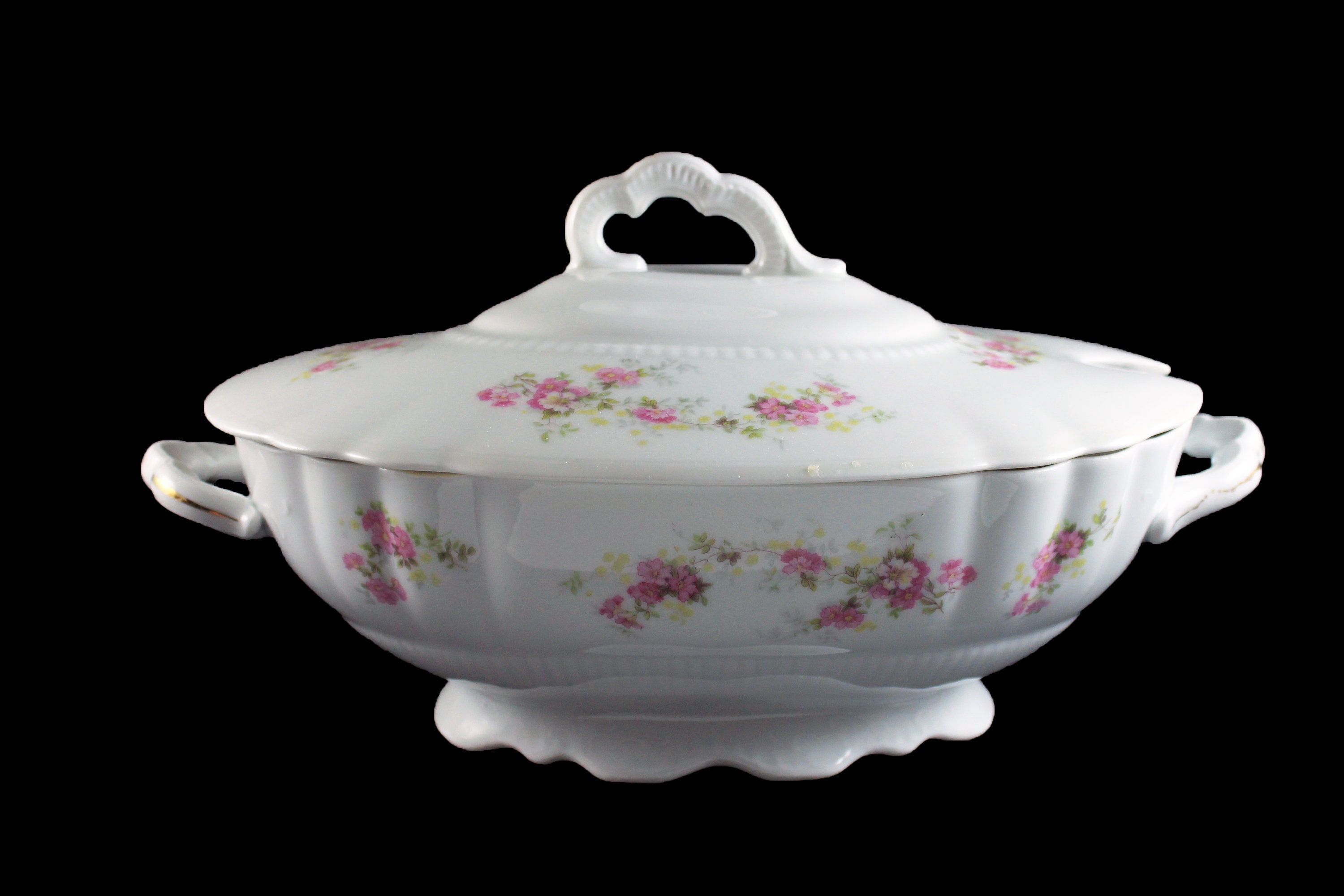 Covered Vegetable Bowl, Made In Austria, Pink Floral Pattern, Oval, Gold Trimmed, White