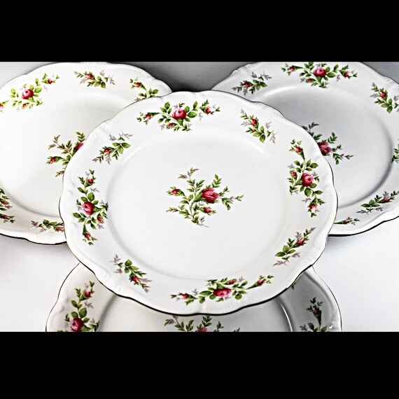 Dinner Plates, Johann Haviland, Moss Rose, Bavarian Backstamp, Floral Pattern, Set of Four, Fine China