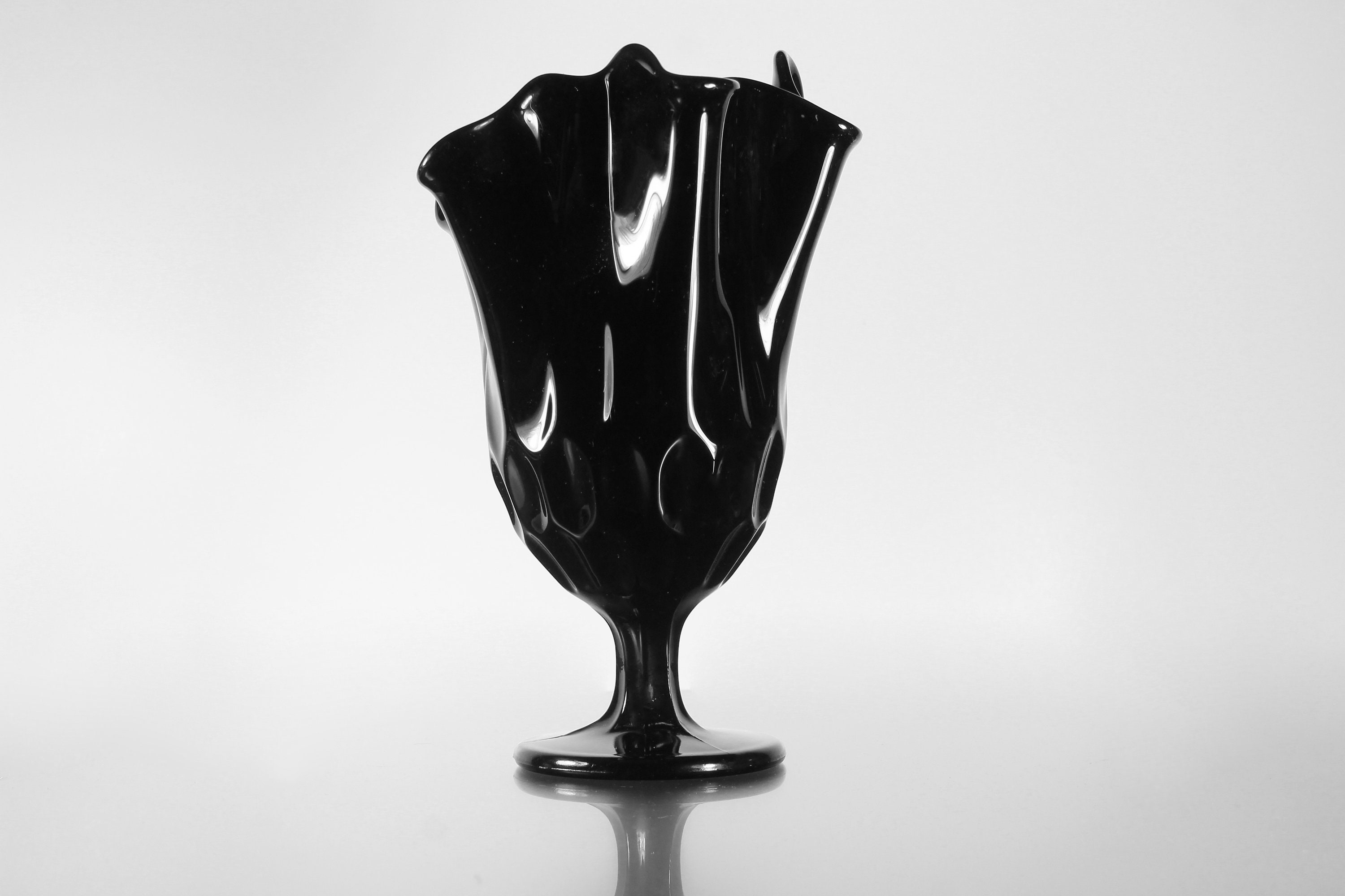 Fenton, Thumbprint Black Vase, Black Handkerchief Vase, Art Glass