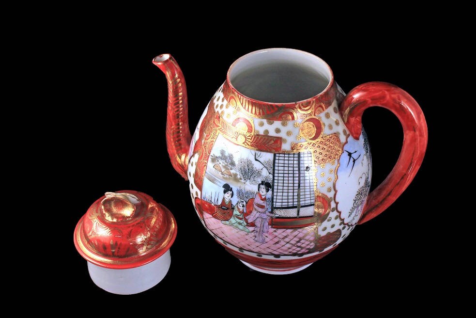 Japanese Teapot, Hand Painted, Suzuki Company, Footed, Red and White