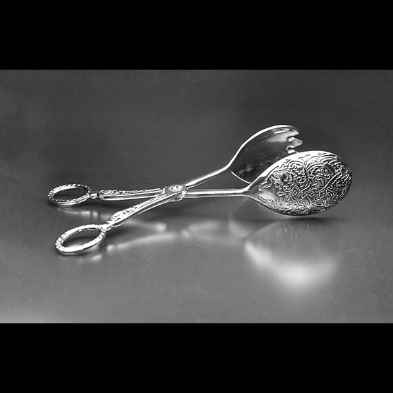 Silver Plate Salad Tongs – Ornate EPZINC Alloy Scissor Tongs – Baroque Style – Silverplate Serving Utensil
