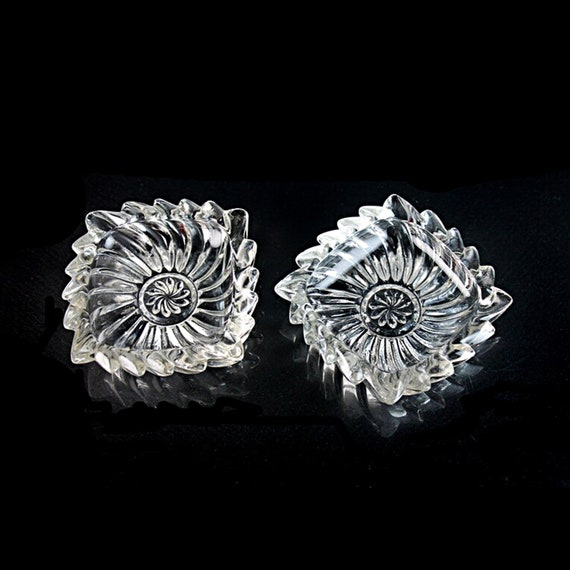 Ribbed Swirl Glass Ashtrays, Set of 2, Ladies Ashtrays, Small, Square