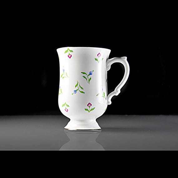 Royal Victoria Coffee Mug with Floral Pattern & Gold Trim, Discontinued Bone China Mug