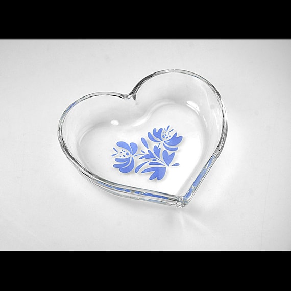 Pfaltzgraff Yorktowne Glass Heart Bowl, Blue Floral Trinket Dish