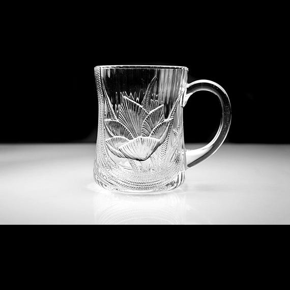 Vintage Arcoroc Glass Mug, Canterbury Pattern, 10oz
