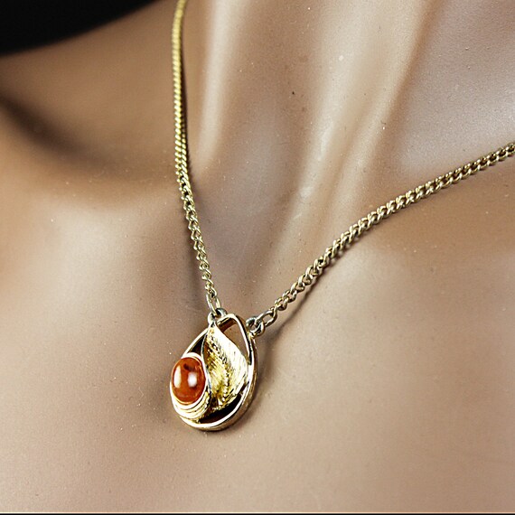 Sarah Coventry Necklace, Spice Island, Teardrop Shape, Gold Tone, Costume Jewelry, Woman's Gift