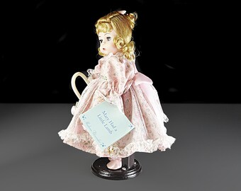 Madame Alexander Mary Had a Little Lamb Doll – 8 Inch Nursery