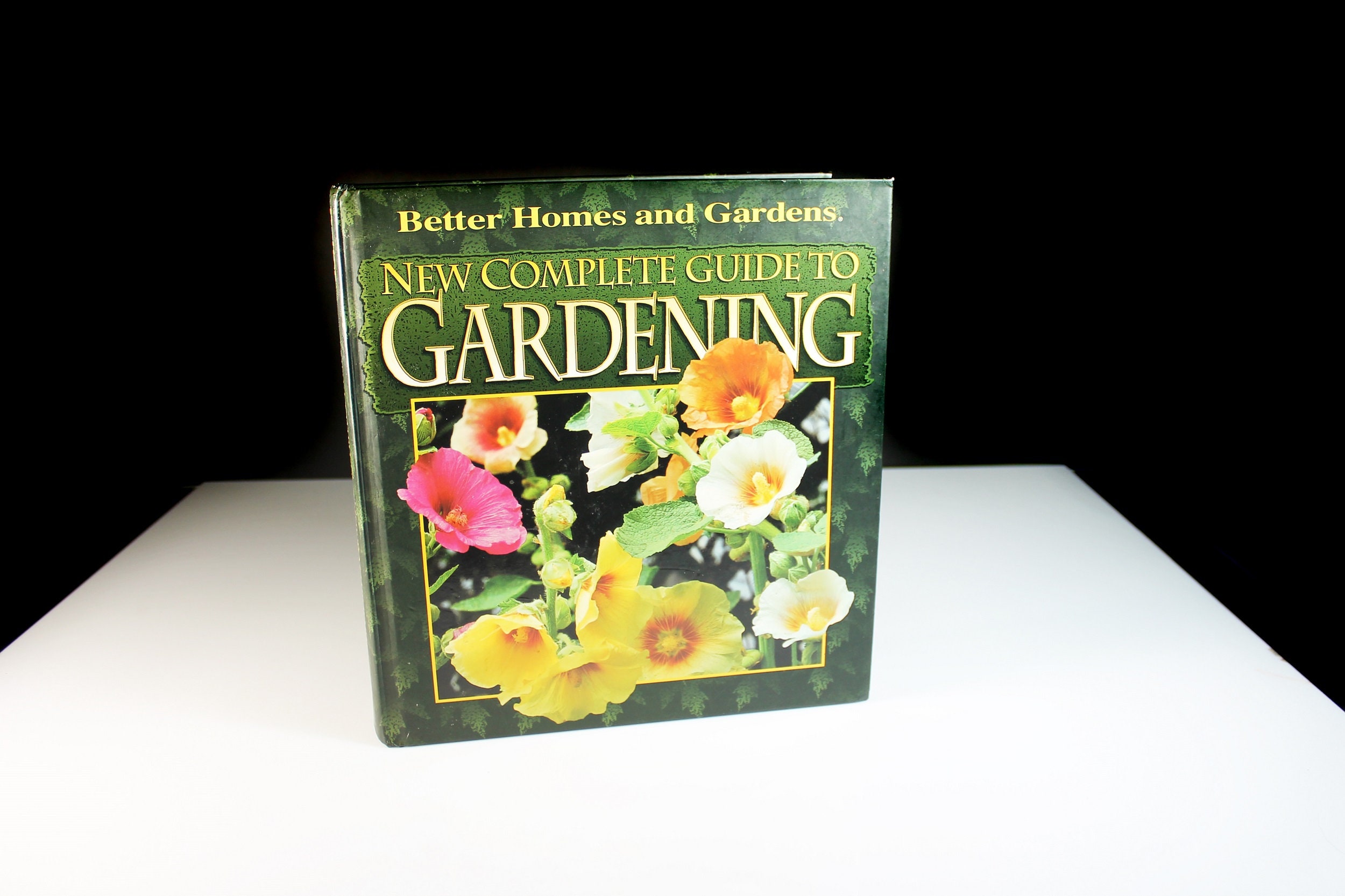 Gardening Guide Book, Better Homes and Gardens, Coffee Table Book, Non