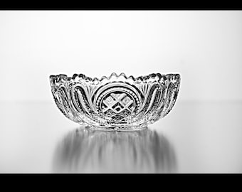 Antique Imperial EAPG Berry Bowl – Early American Pressed Glass Dish, Clear Patterned Glass, c.1910
