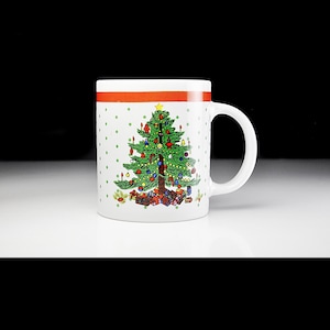 Christmas Tree Mug, 10 oz Holiday Coffee Cup, Festive Drinkware