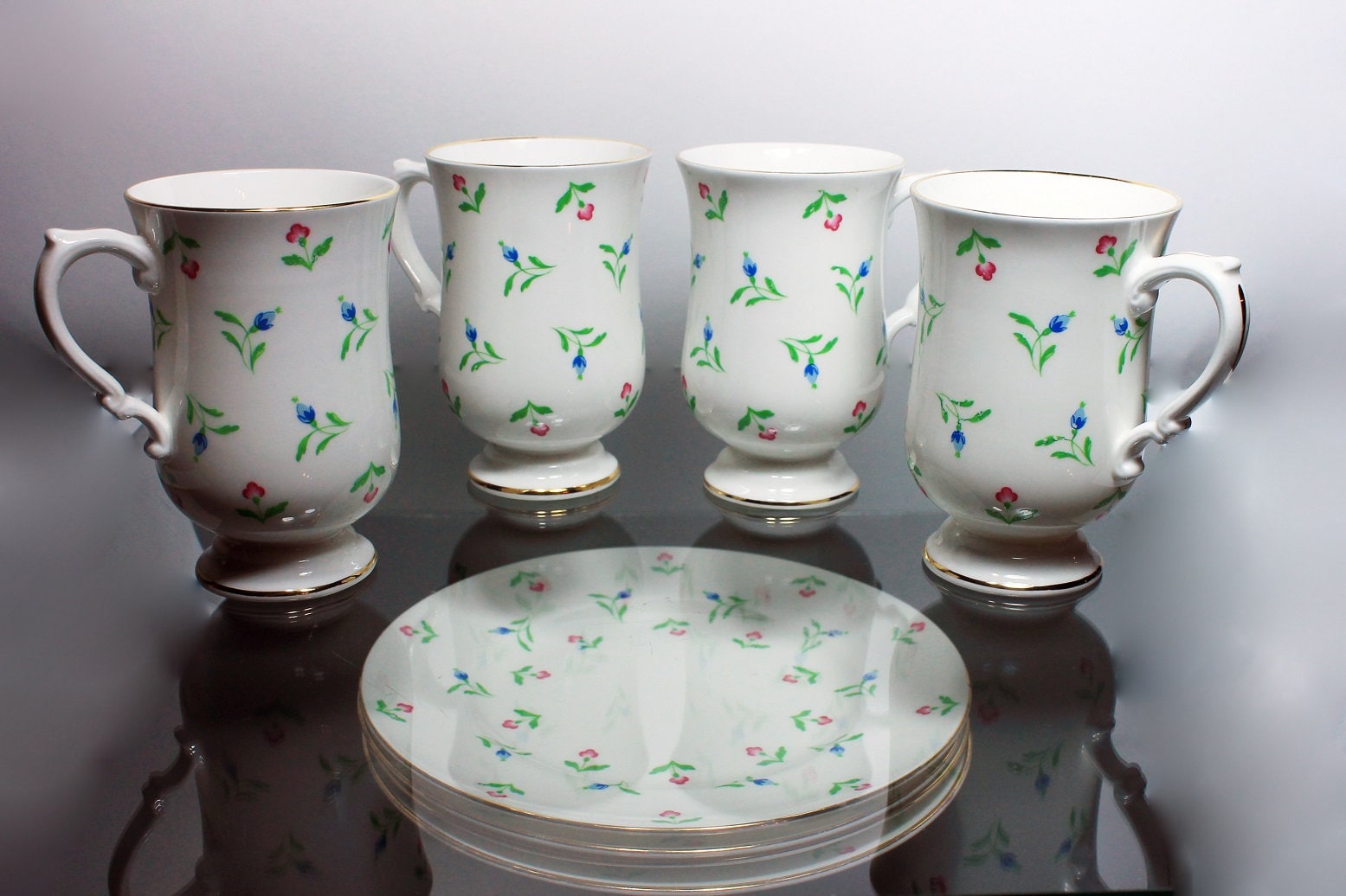 Dessert Mugs and Plates Set, Royal Victoria, 4 Mugs, 4 Salad Plates