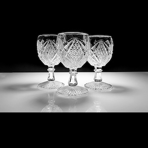 Antique U.S. Glass Pennsylvania Pattern Water Goblets – Set of 3 - Uranium EAPG, 1901 Diamond & Fan Design, Glows Under Blacklight