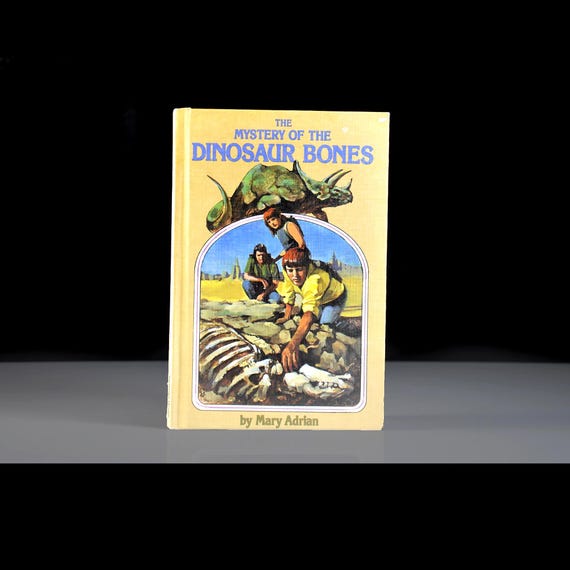 Weekly Reader Children’s Book, The Mystery of the Dinosaur Bones