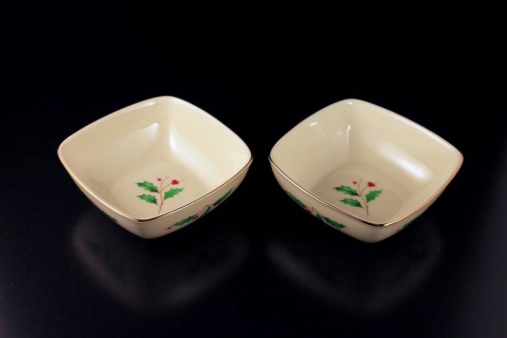 Square Dipping Bowls, Lenox Holiday, Set of 2, New In Box, Holly, Gold Trimmed, Holiday Gift