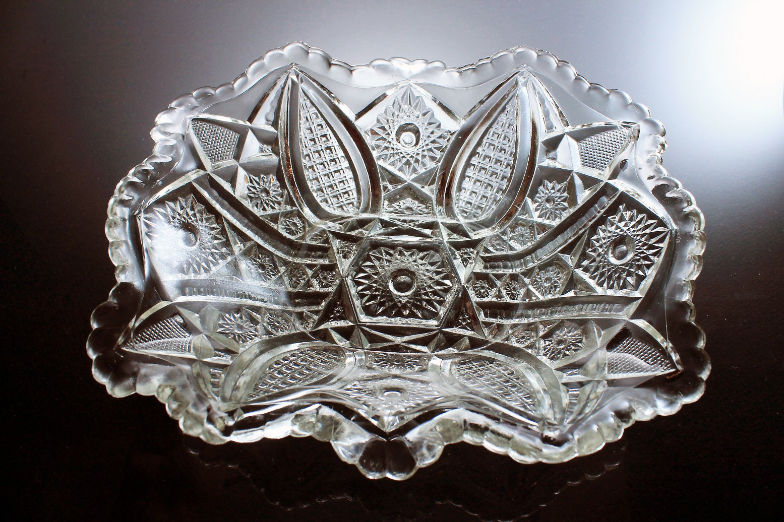EAPG Antique Fruit Bowl, Indiana Glass, Paneled Daisy, Finecut Clear
