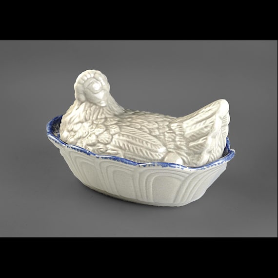 Vintage Hen on Nest, Small Ceramic Farmhouse Chicken, Blue Splatter Rim Covered Dish