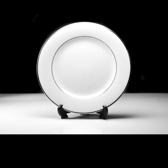 Noritake China Pinnacle Bread & Butter Plate – White with Platinum Bands – Vintage Japan Dinnerware