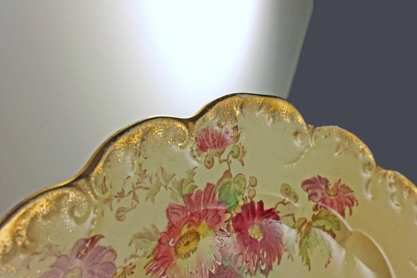 Decorative plate, Display plate, Hand Painted Plate, Gold Gilt, Floral