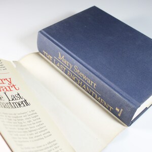 Hardcover Book, The Last Enchantment, Mary Stewart, First Edition, First Printing, Novel, Fantasy, Romance, King Arthur, Camelot image 2