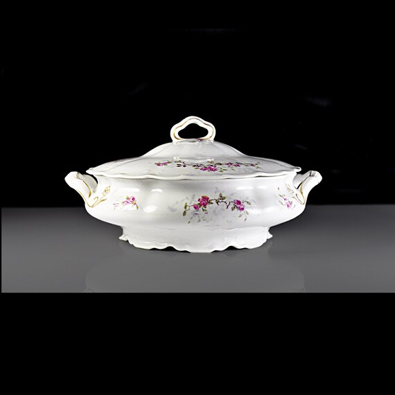 Antique Covered Vegetable Bowl, Onondaga Pottery Company, Syracuse China, White with Pink Roses & Gold Trim