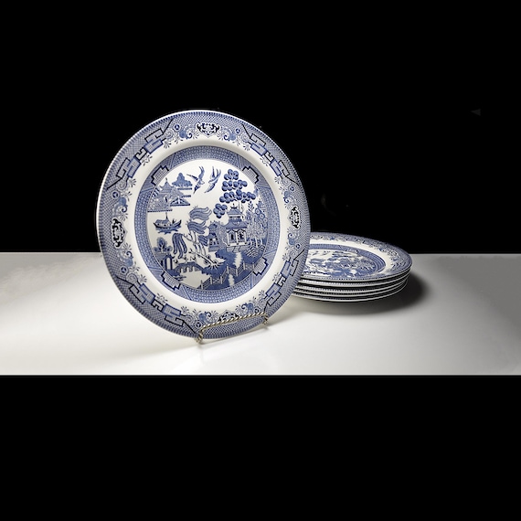 Churchill England Blue Willow Dinner Plates – 10 Inch – Set of 6 - Classic Blue and White China