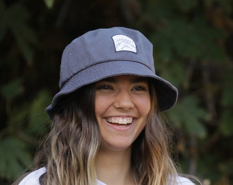 Adventurer Bucket Hat - Gray