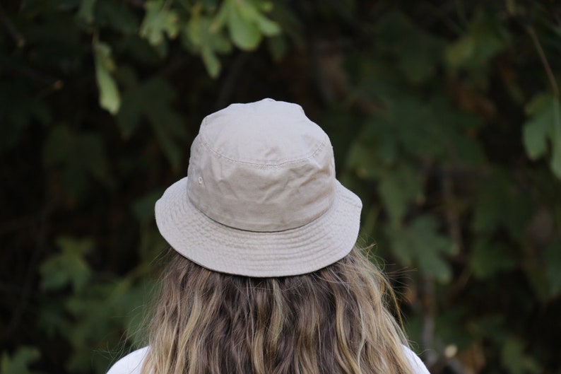 Adventurer Bucket Hat Khaki
