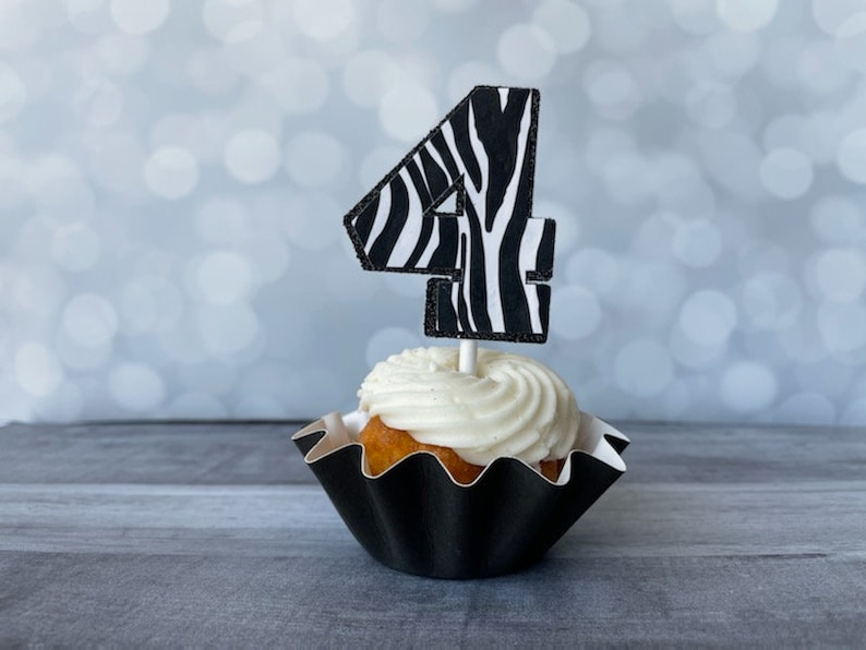 Animal Print Cupcake Toppers Jungle Safari Zoo Party Four Ever Wild animal-print-cupcake-toppers-jungle-safari-zoo-party-four-ever-wild