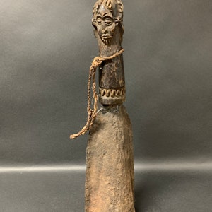 Afrikaanse kunst bronzen bel uit Nigeria