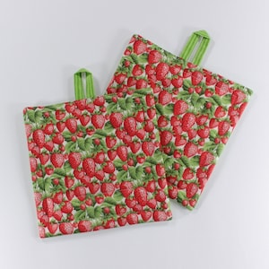 Strawberry pot holders, set of 2, hph1