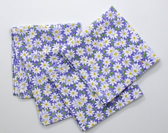 White daisies on purple cloth napkins, cotton fabric, 12x12 inches, set of 4, hln91