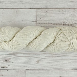 Undyed Superwash Merino Silk Aran Knitting Yarn 1kg 10 x 100g hanks