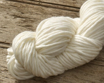 Undyed Yarn Superwash Merino Super Chunky Single - 1.5kg (10 x 150g hanks)